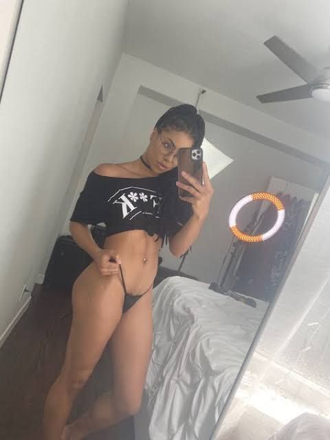 SWEET IN THE MIDDLE 🥰👌👈❤️ - Image 2